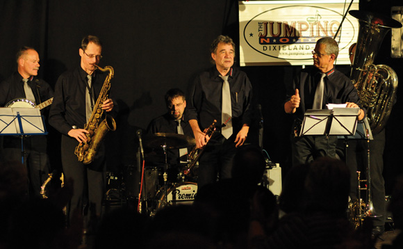 Jumping Notes, Swing & Dixieland Band